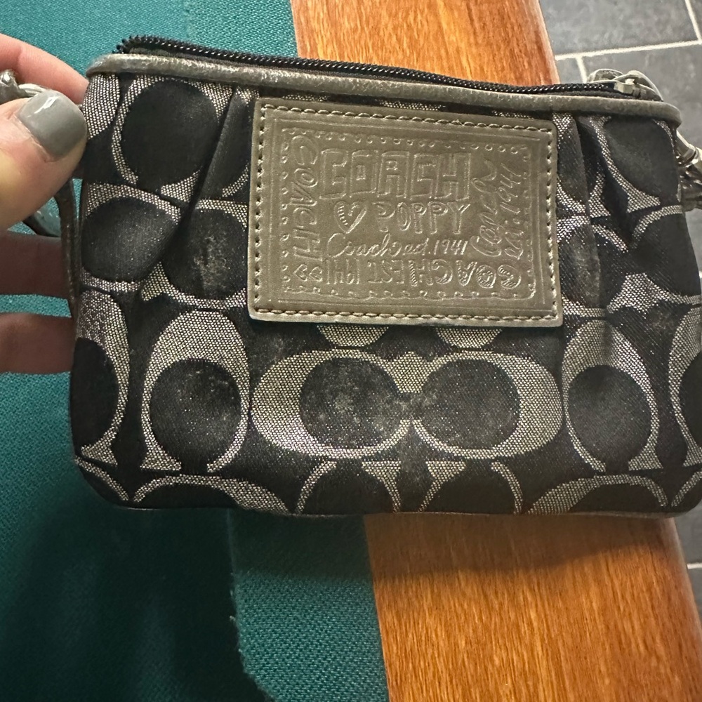 Coach wristlet. New b Gorgeous black w silver. - Picture 1 of 3